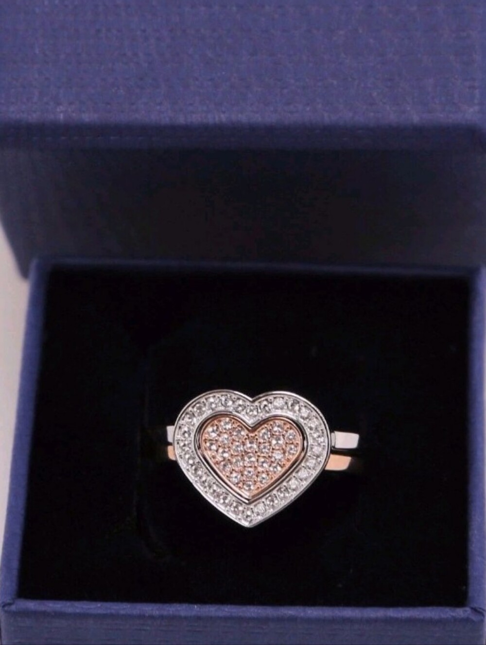 Swarovski Cupid Ring Interconnecting Hearts Size 6 New In box